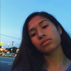 Meet your Posher, Lisset